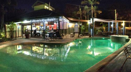 Albergue Colonial Village & Tours