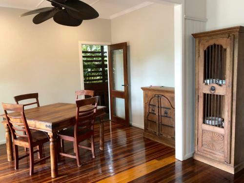 Apartamentos Five 3 Five