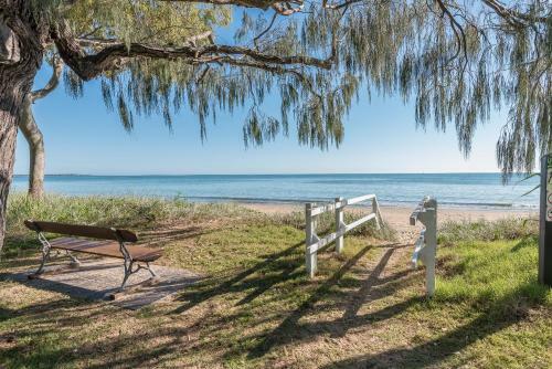 Hotel Hervey Bay Colonial Lodge