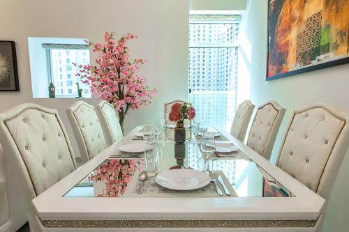 Apartamento Continental Tower, Dubai Marina - Luton Vacation Homes