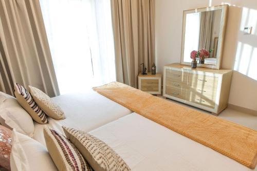 Apartamento Continental Tower, Dubai Marina - Luton Vacation Homes