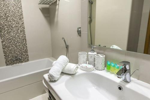 Apartamento Continental Tower, Dubai Marina - Luton Vacation Homes