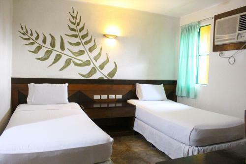 Country Village Hotel
