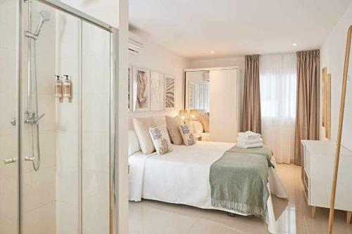 New Y Cute B�vedas Playa Den Bossa