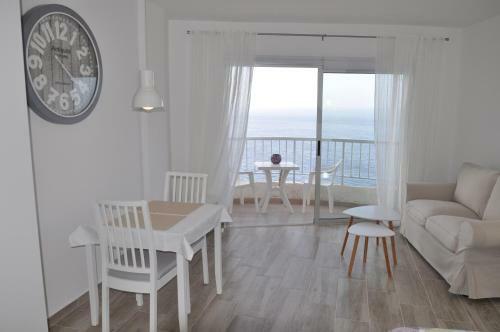 Apartamento Bright Studio By The Sea