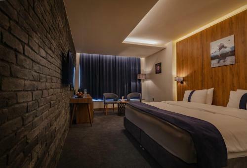 Monarch Hotel Amman