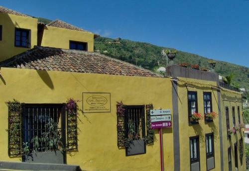 Apartamento Aptos Monasterio de San Antonio 7