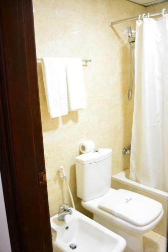Rakeen Hotel