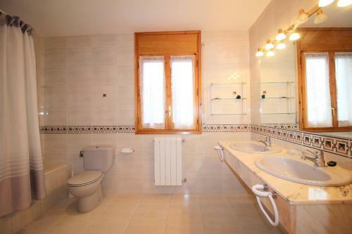 Villa San Lure Jaca