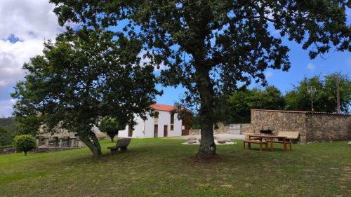 Casa Do Cruceiro Na Costa Da Morte