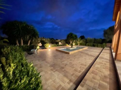 Villa Ca�n Roser