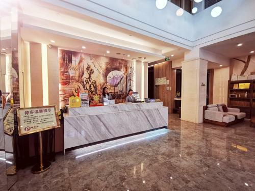 Roy Queen Hotel Chongqing