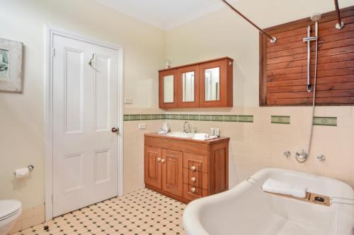 The Pines Bed And Breakfast