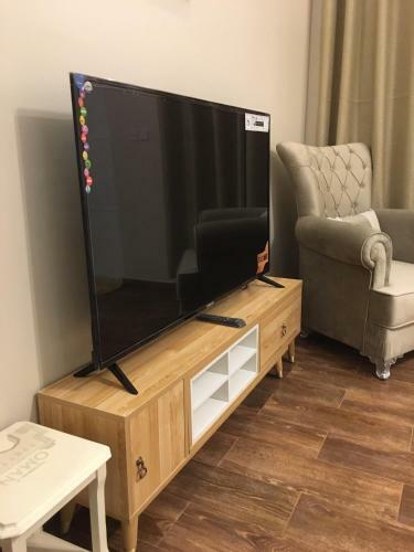 Two Bedroom Luxury Apartment Al-khoud