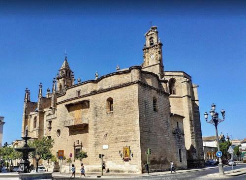 Apartamentos Iglesia de Santiago