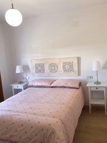 Apartamentos Iglesia de Santiago