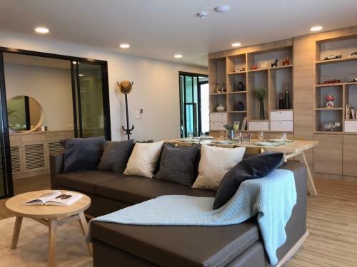 Apartamento Glory Sukhumvit -asoke- Prompong- Bts- Mrt