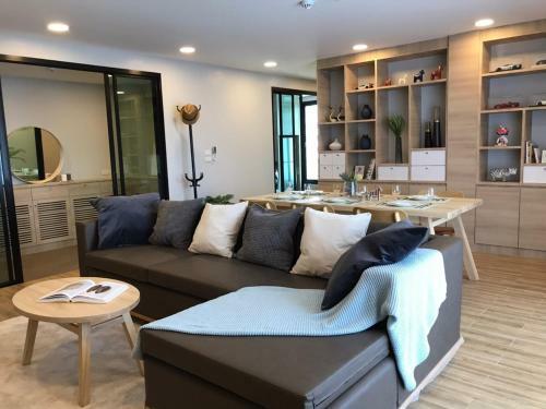 Apartamento Glory Sukhumvit -asoke- Prompong- Bts- Mrt