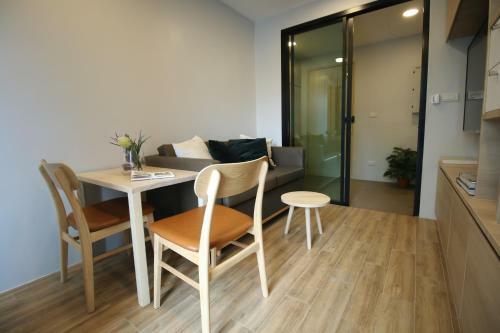 Apartamento Glory Sukhumvit -asoke- Prompong- Bts- Mrt
