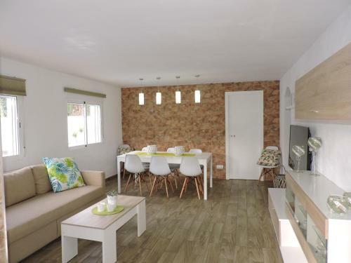 Villa Doree 587
