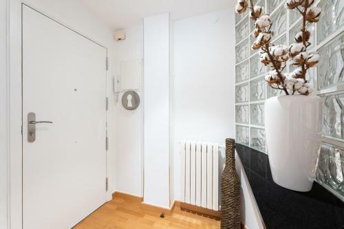 Hauzify I Apartament Lla�