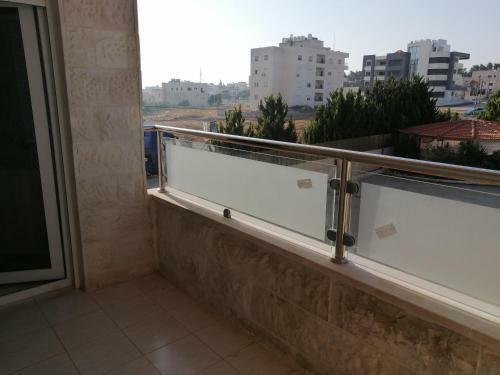 Apartamento Luxurious And Spacious 3 Bedrooms In Madaba, Jordan