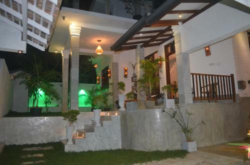 Hostal Calm Side Villa