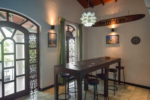 Bella Villa & Hostel