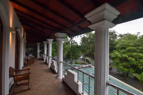 Bella Villa & Hostel