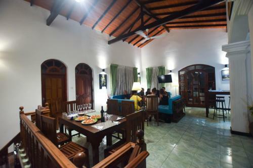 Bella Villa & Hostel