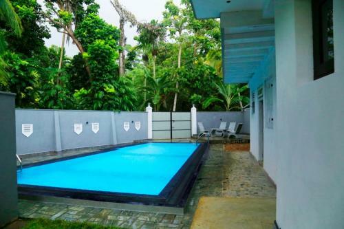 Hotel White Blossom