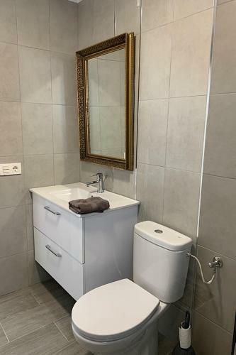 Charming Apartment With Sea Views, Playa Arenal, Javea