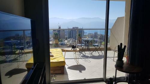 Fantastic Sea View///beautiful Design Apartment