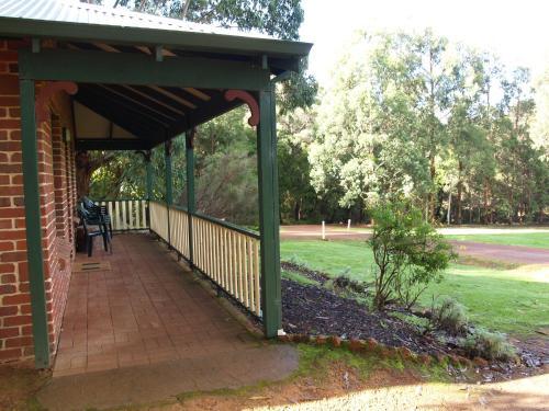 Villa Karri Valley Chalets