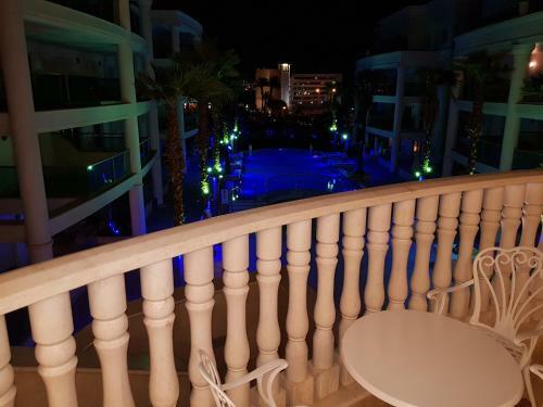 La-palmore Luxury Apart-residense Resort First Line Seaside