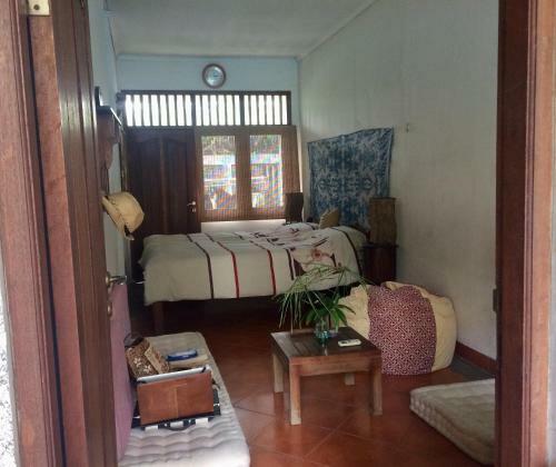 Bed & Breakfast Metina's Tropical Villa