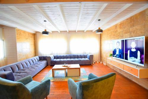 Hotel V Club Chalet & Suites -goren