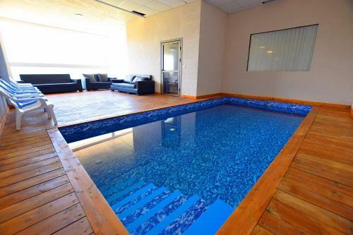 Hotel V Club Chalet & Suites -goren