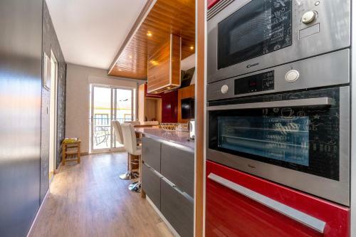 Sunny Luxury Apartment