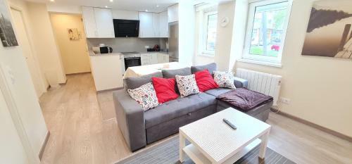 Avenida de Arteixo. Precioso Apartamento