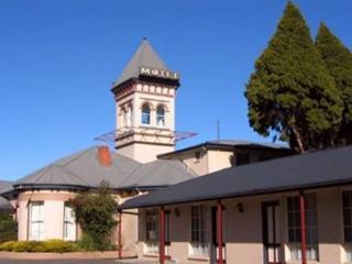 Hobart Tower Motel