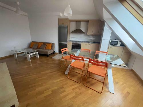 Apartamento �tico Nea�o
