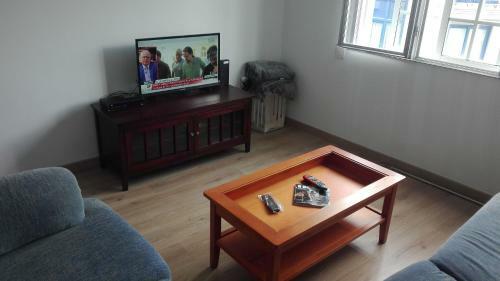 Hostal Albergue Lalin Centro