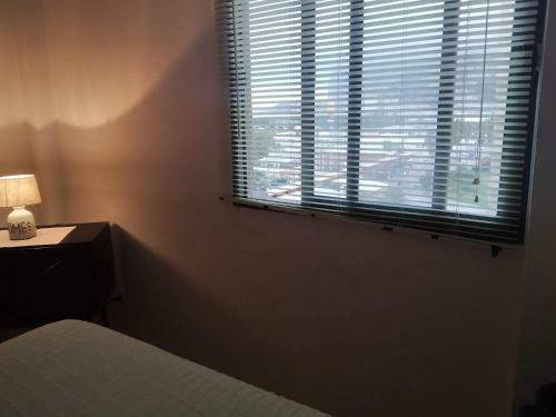 Apartamento Cosy Flat For Comfy Stay - Gib Rock View 3