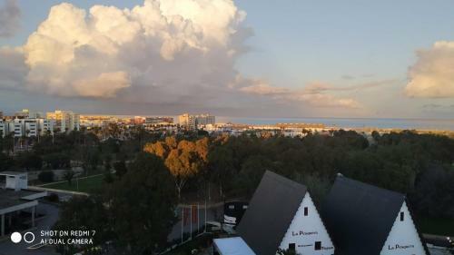 Apartamento Cosy Flat For Comfy Stay - Gib Rock View 3