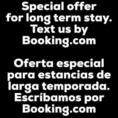 Beach, City & Gibraltar (Shared Apartment)