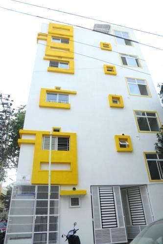 Dunhill Premium Service Apartment