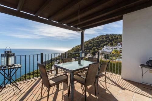 Five Star Villa With Heavenly Views