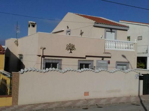 Hostal La Marina Bed & Breakfast