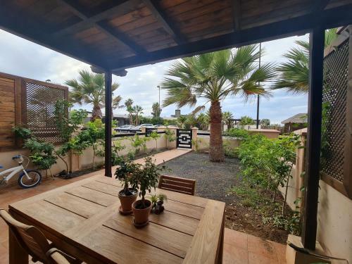 Apartamento Volcano House Origo Mare